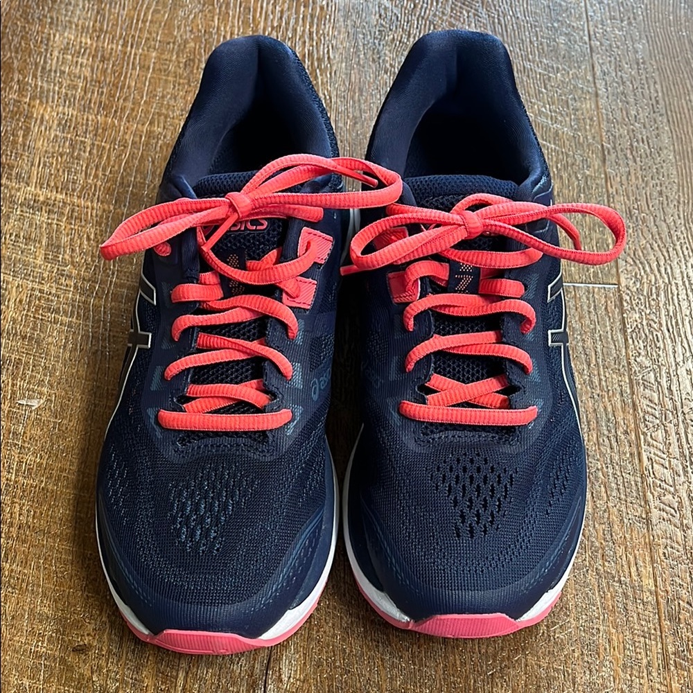 Asics gt-2000 7 Dark Blue with Bright Pink